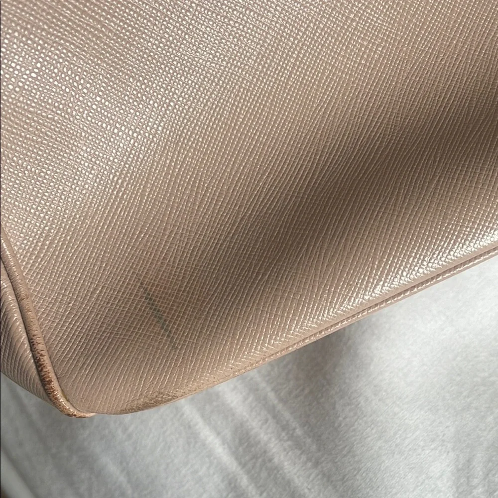 Prada Saffiano Lux Leather Handbag BN1801 Cammeo - Picture 16 of 16